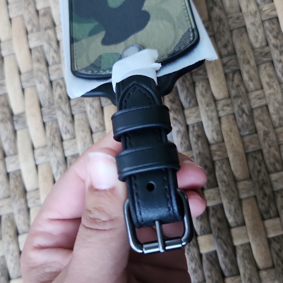 New Coach Large Luggage Tag In Signature Canvas W/ Camo Print Gunmetal/Camo - Picture 5 of 6